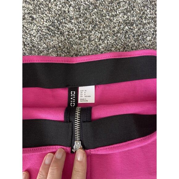 H&M Hot Pink Mini Skirt Front Zipper Size 6 Elastic Waist - Picture 3 of 5